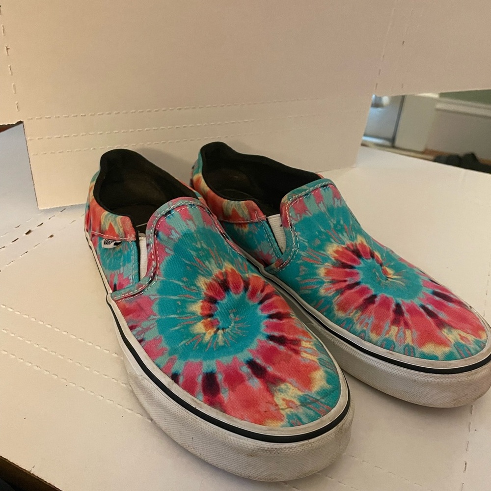 Van Tie Dye Slip-Ons Women’s Size 8